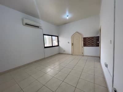 Studio for Rent in Al Najda Street, Abu Dhabi - f6b9a765-5453-417f-9816-84be83adb168. jpg