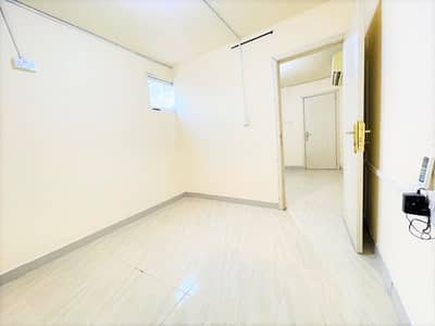 شقة 1 غرفة نوم للايجار في شارع الفلاح، أبوظبي - 42689614-5029-4cff-bb36-d9c5fb70f889. jpg