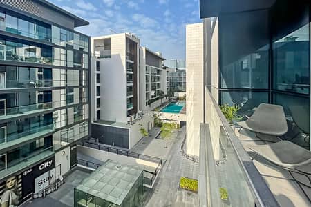 1 Bedroom Flat for Sale in Al Wasl, Dubai - Spacious | Vacant On Transfer | Unfurnished