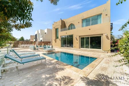 4 Bedroom Villa for Sale in Jumeirah Islands, Dubai - EXTENDED AND FULLY UPGRADED | LAKE VIEW | VOT