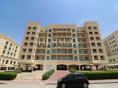 شقة في مزايا 18،كيو بوينت،ليوان 1 غرفة 67000 درهم - 12464322