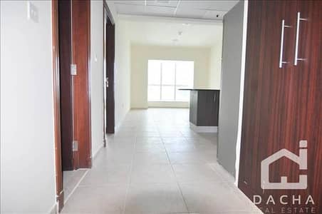 Immaculate high floor Apartment/ flexible cheques Immaculate high floor Apartment/ flexible cheques