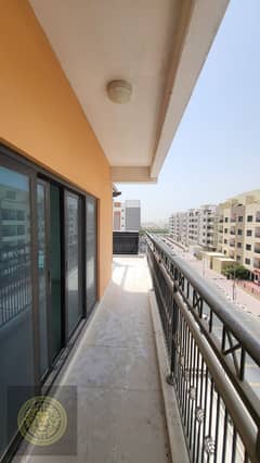 Spacious 1 BHK / Corner Unit with Large Terrace / AED 65000/-