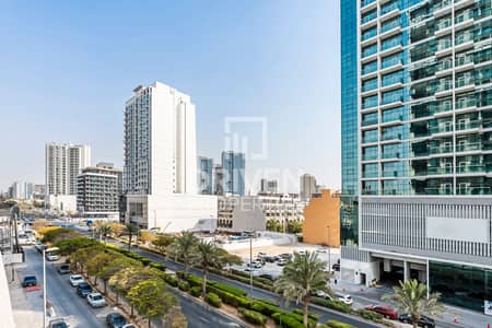 2 Bedroom Apartment for Sale in Jumeirah Village Circle (JVC), Dubai - Furnished Unit with Storage Room | Pool View