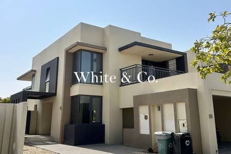 5 Bedroom Townhouse for Rent in Dubai Hills Estate, Dubai - Greenbelt | Park Access | Vacant