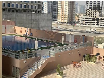 استوديو  للايجار في مدينة دبي للإنتاج، دبي - شقة في لاجو فيستا B،لاجو فيستا،مدينة دبي للإنتاج 55000 درهم - 10623594