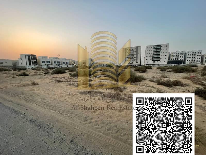 2 Picsart_25-08-09_19-43-51-974. jpg