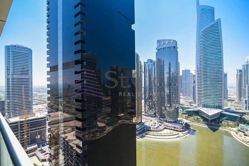 Studio in Dubai Arch | High Floor | Community View