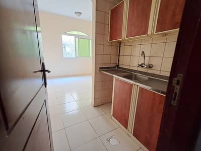 Studio for Rent in Muwaileh, Sharjah - 20241107_101807. jpg