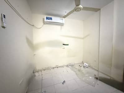 فلیٹ 2 غرفة نوم للايجار في مويلح، الشارقة - IMG_5655. jpg