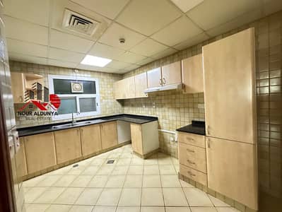 FRONT OF METRO 2BHK AVAILABLE ONLY FAMILY. !!!