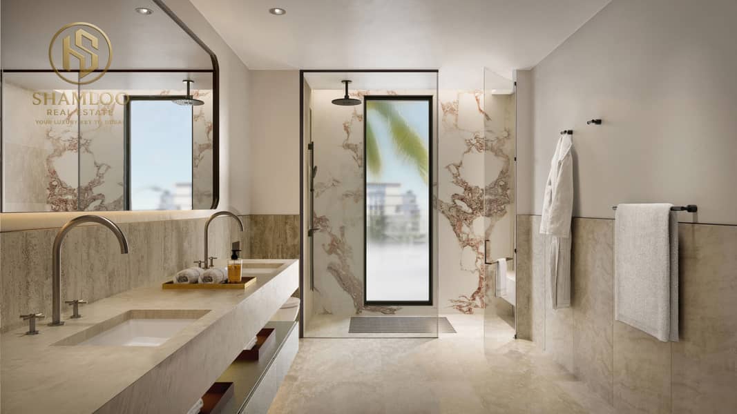 10 CW-Crestlane 3 Interior-4BR-BH-01. jpg