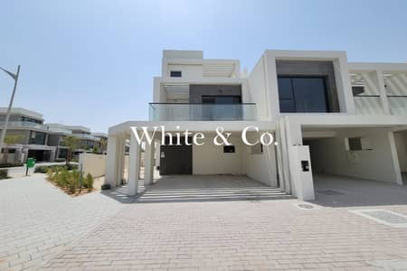 6 Bedroom Villa for Sale in DAMAC Hills, Dubai - Corner Unit | Handover Soon | 6 Bedrooms