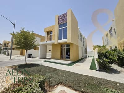 فیلا 6 غرف نوم للايجار في (أكويا من داماك) داماك هيلز 2، دبي - فیلا في أكويليجيا،(أكويا من داماك) داماك هيلز 2 6 غرف 220000 درهم - 12474823