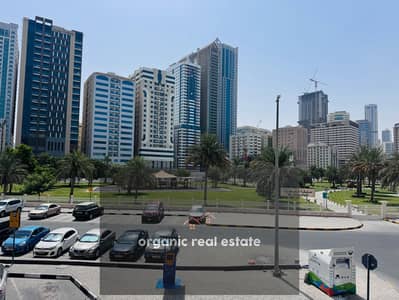 3 Cпальни Апартаменты в аренду в Аль Маджаз, Шарджа - 1447. jpg
