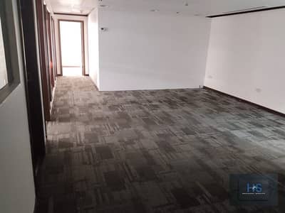 مکتب  للايجار في شارع الشيخ زايد، دبي - IMG-20250811-WA0259_17_11zon. jpg