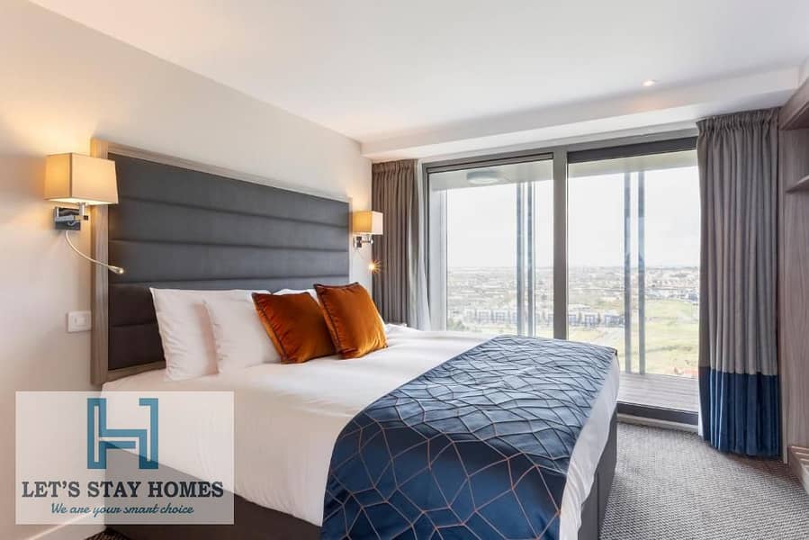 Luxury Room i No Kitchen I Near Metro I All Bills Paid I Free Cleaning I Wifi I Gym I Swimming Pool I 24x7 Security