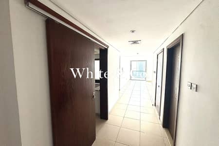 2 Bedroom Flat for Rent in Downtown Dubai, Dubai - Prime Location | Unfurnished | Spacious