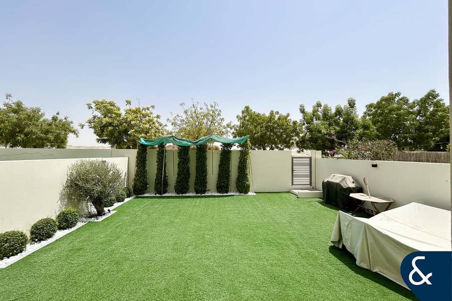 Single Row | Desert Backing | Type C