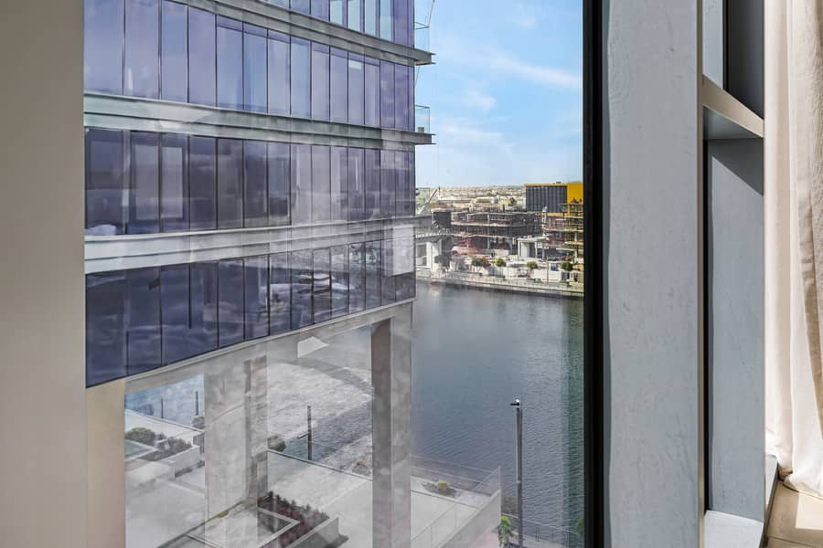 Pristine 2 BR + Maidsroom | Great Amenities | Bills Included - Image 3