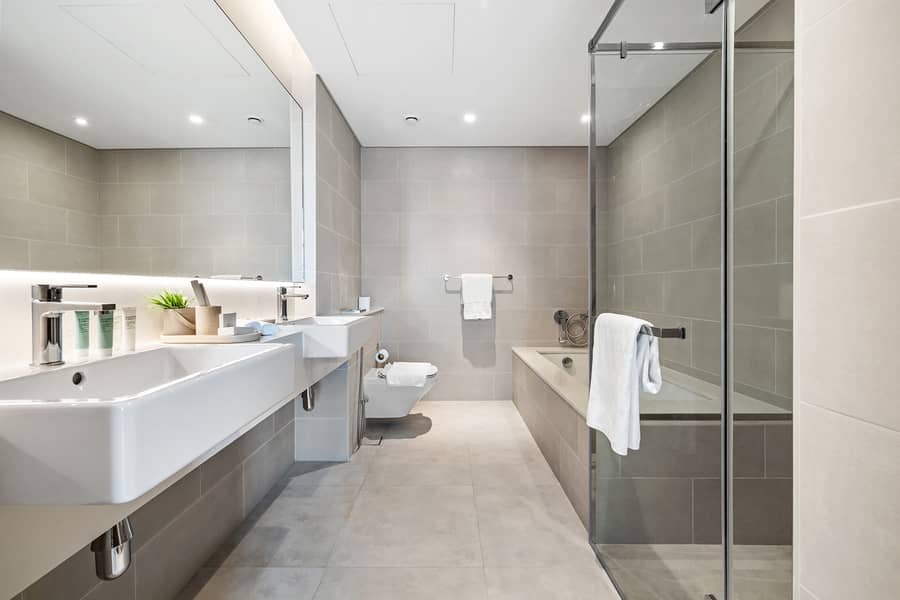 Pristine 2 BR + Maidsroom | Great Amenities | Bills Included - Image 25