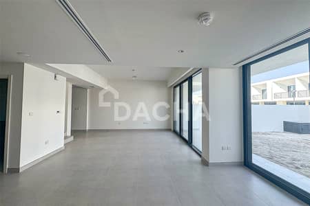 3 Bedroom Villa for Sale in Town Square, Dubai - Well Priced | Brand New | Back To Back | 3 Bedroom