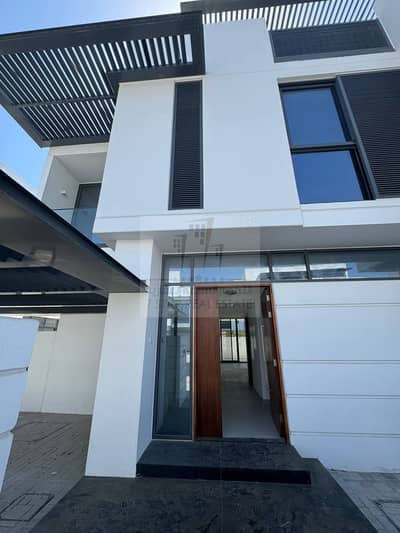 5 Cпальни Апартамент Продажа в Шарджа Ватерфронт Сити, Шарджа - WhatsApp Image 2025-08-11 at 5.30. 34 PM. jpeg