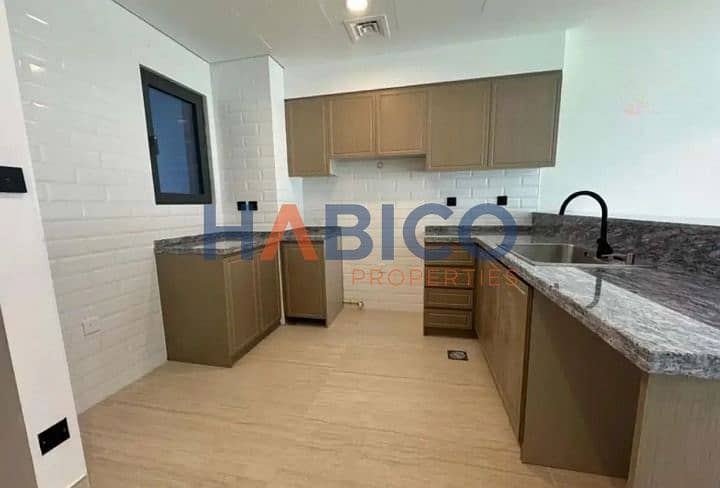 Luxury | Vacant | Corner Unit | Spacious Layout