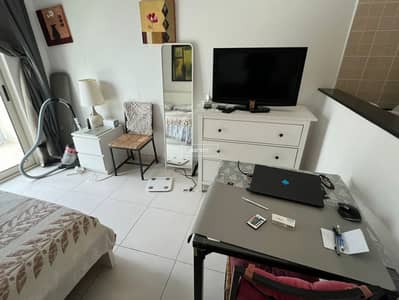 Studio for Rent in Dubai Marina, Dubai - Fully Furnished | With Balcony | Big Layout
