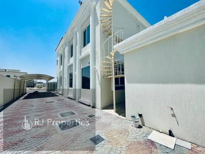 فیلا 5 غرف نوم للايجار في حوشي، الشارقة - IMG-20250810-WA0158. jpg