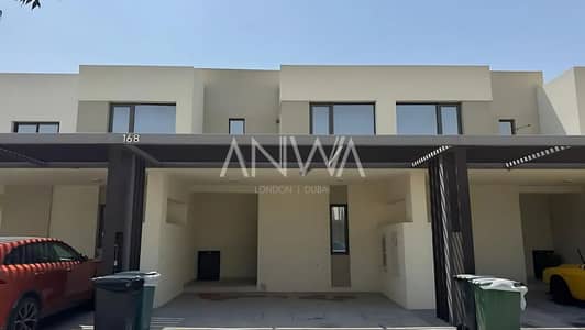3 Bedroom Townhouse for Sale in Dubai South, Dubai - 1. jpg