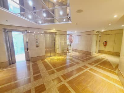 مکتب  للايجار في شارع الشيخ زايد، دبي - IMG-20250811-WA0331. jpg