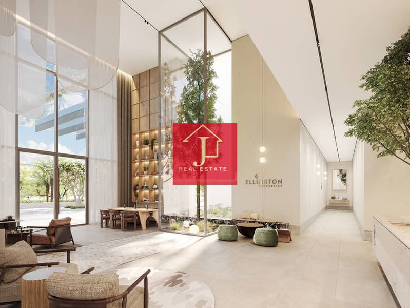 8 The Highbury - Lobby entrance. jpg