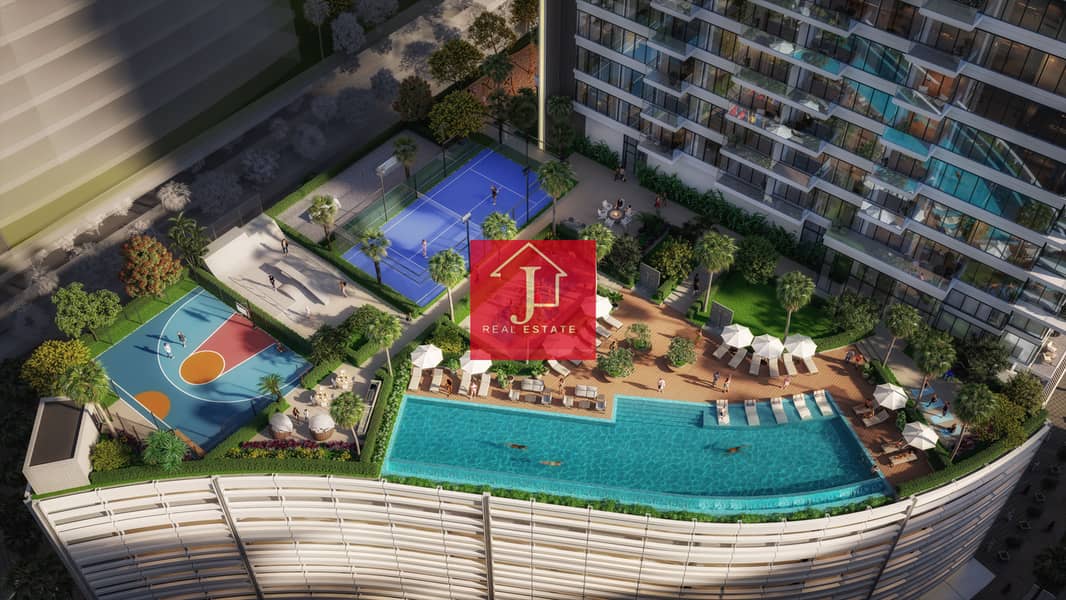 8 UH  by Ellington - outdoor amenities. jpg