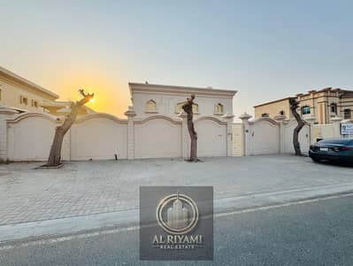 فیلا 4 غرف نوم للايجار في الجرف، عجمان - IMG-20250715-WA0094. jpg