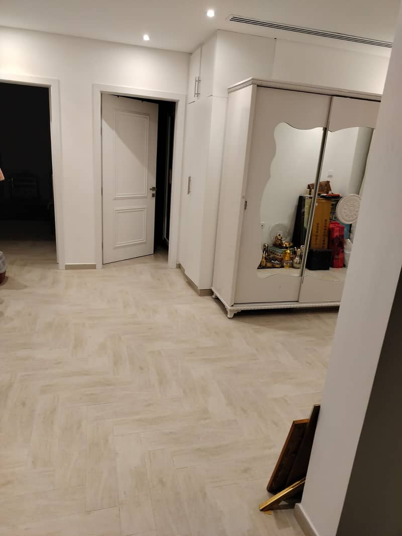 7 1000093836. jpg