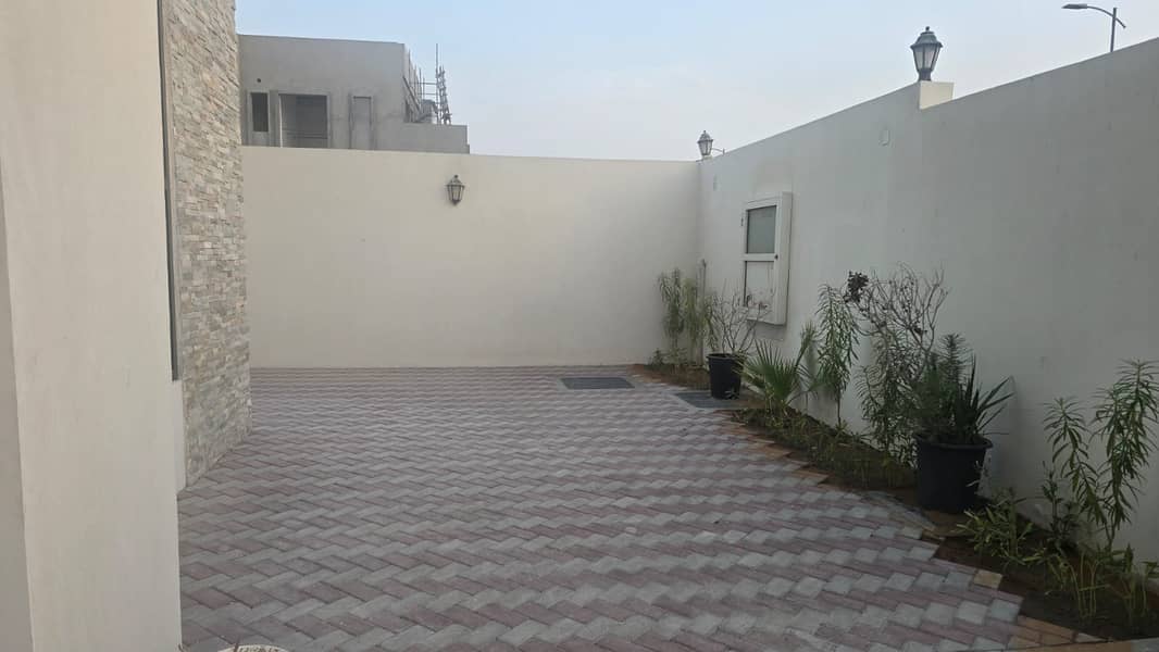 3 WhatsApp Image 2025-08-09 at 9.45. 40 AM. jpeg