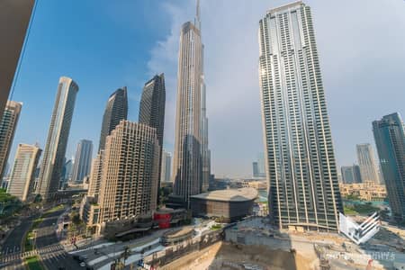 3 Bedroom Apartment for Rent in Downtown Dubai, Dubai - Luxurious 3BR | Prime Location | Available