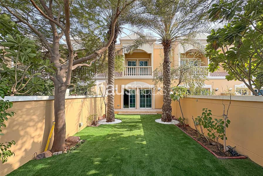 Villetta a schiera a Jumeirah Village Triangle (JVT),JVT District 9, 1 camera da letto, 130000 AED - 12486952 Villetta a schiera a Jumeirah Village Triangle (JVT),JVT District 9, 1 camera da letto, 130000 AED - 12486952