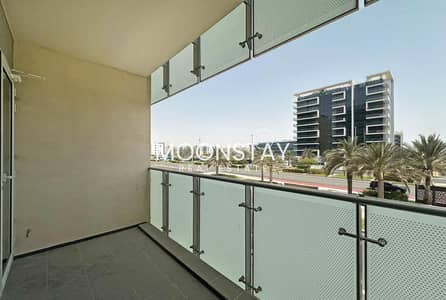 2 Bedroom Flat for Rent in Al Raha Beach, Abu Dhabi - Vacant Unit | Road View | Beach Access