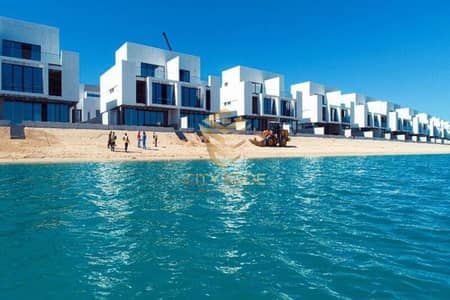 5 Cпальни Вилла Продажа в Шарджа Ватерфронт Сити, Шарджа - Вилла в Шарджа Ватерфронт Сити，Sun Island, 5 спален, 6200000 AED - 12487808