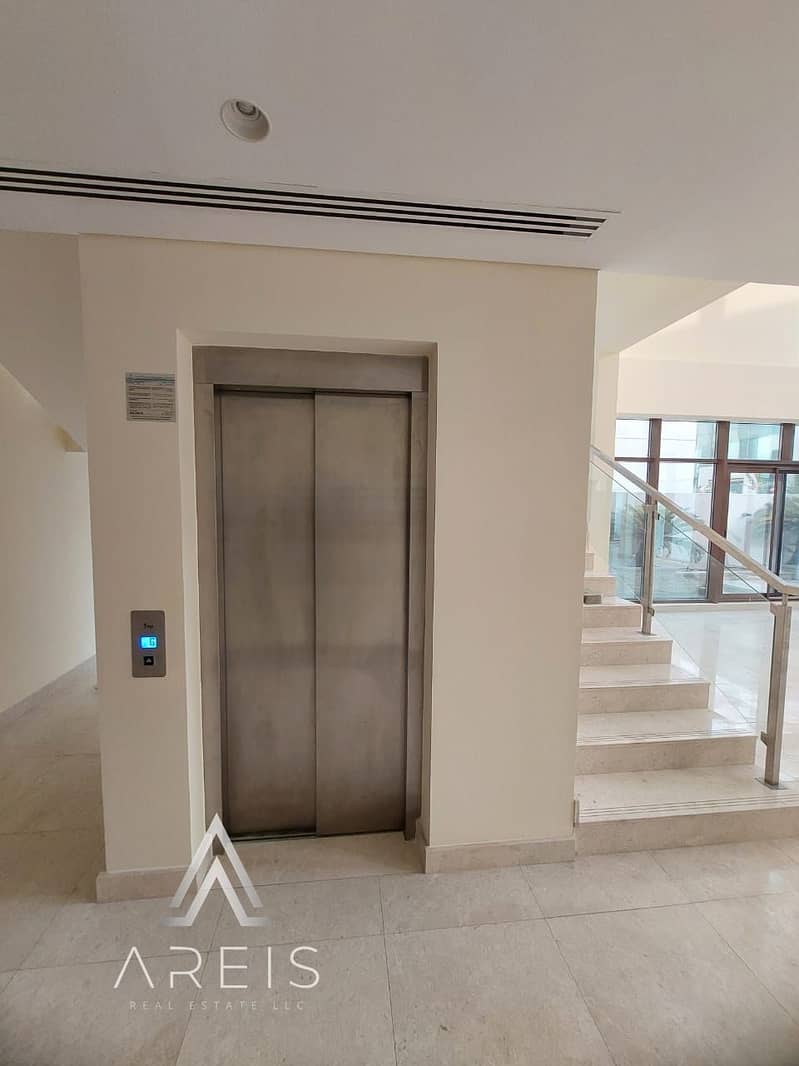 Modern 6BR Villa with Maid Room & Private Pool - Image 7