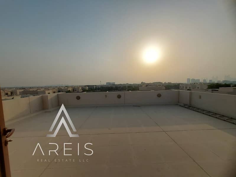 Modern 6BR Villa with Maid Room & Private Pool - Image 9