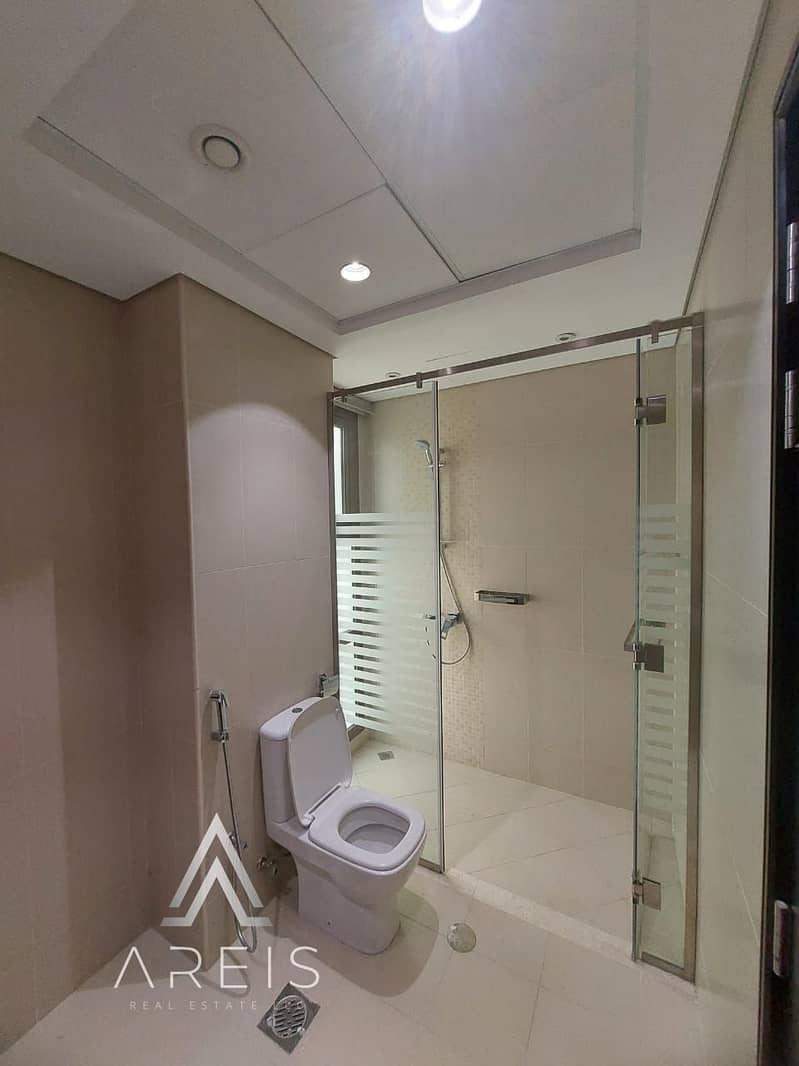 Modern 6BR Villa with Maid Room & Private Pool - Image 11