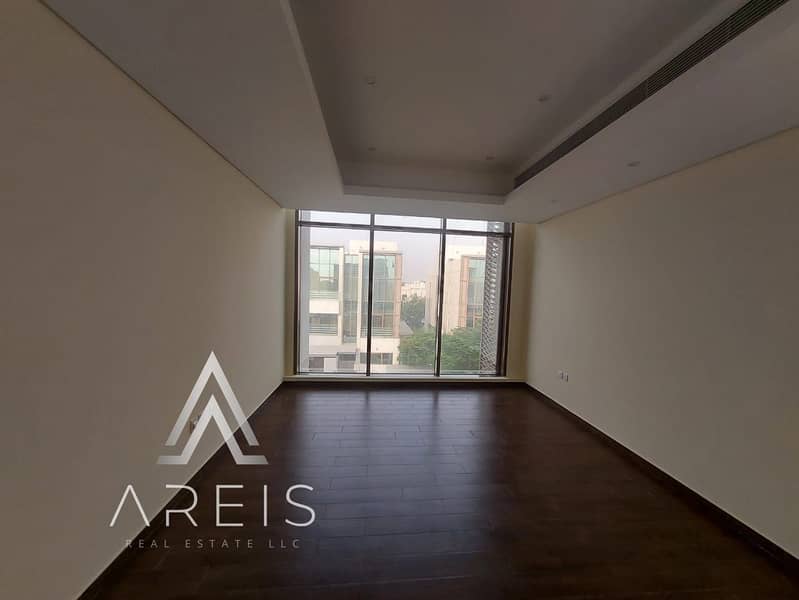 Modern 6BR Villa with Maid Room & Private Pool - Image 12