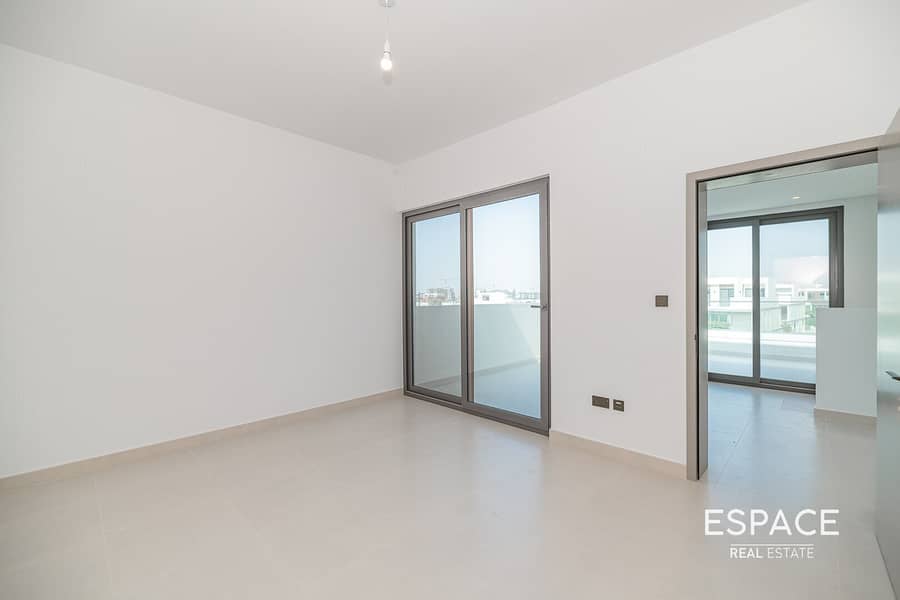 位于蒂拉尔阿尔加夫综合社区，奥拉别墅区 4 卧室的别墅 310000 AED - 12490600