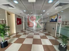 شقة في مجمع أنصار مول،النهدة 1 غرفة 32000 درهم - 12490926