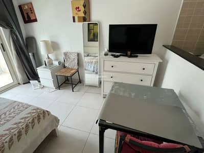 Studio for Rent in Dubai Marina, Dubai - Spacious | Unfurnished | With Balcony
