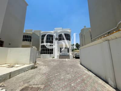 فيلا تجارية  للايجار في مدينة خليفة، أبوظبي - IMG-20250812-WA0273. jpg