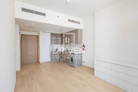 2 Bedroom Apartment for Rent in Meydan City, Dubai - Ready to move in | Huge Layout | Bright Apt